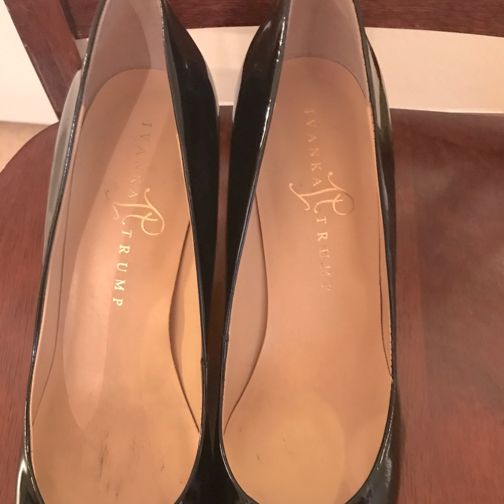Ivanka Trump Black Patent Leather High Heel Pumps - Picture 12 of 13